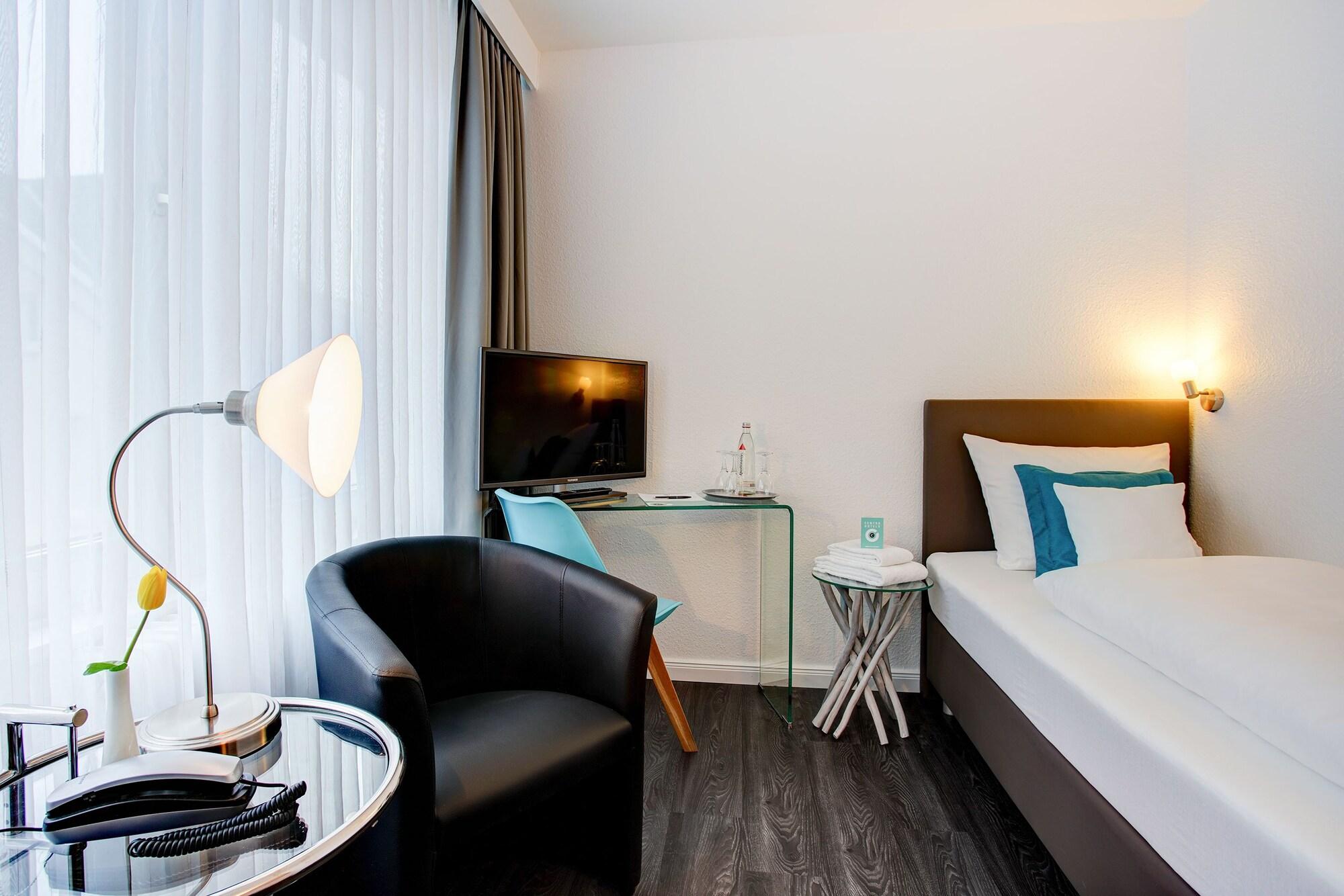 Hotel Atlanta Ганновер Экстерьер фото