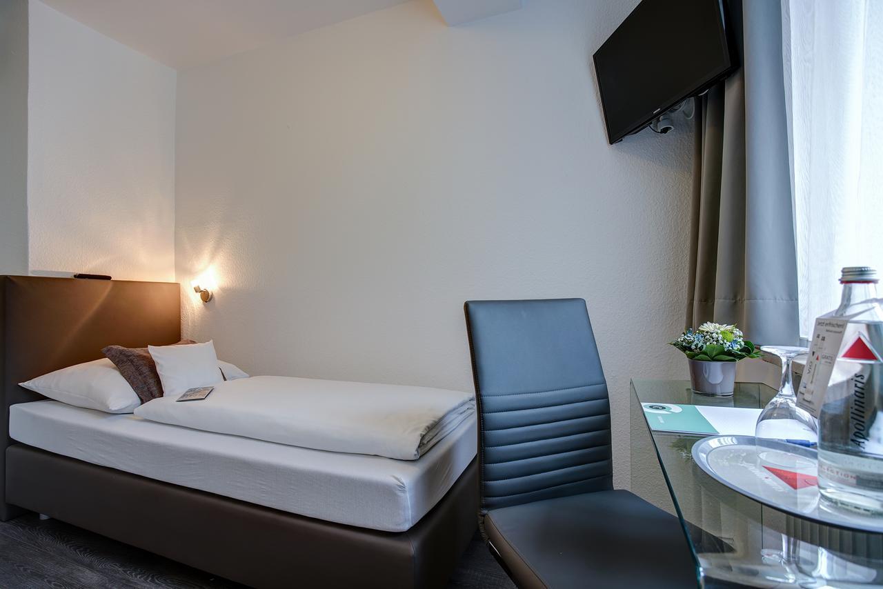 Hotel Atlanta Ганновер Экстерьер фото