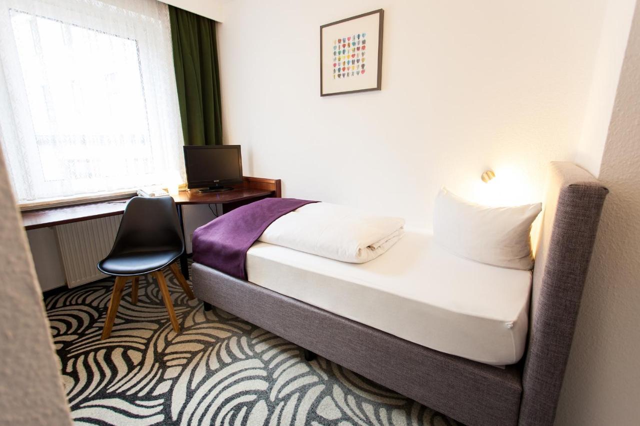 Hotel Atlanta Ганновер Экстерьер фото